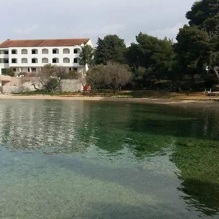 Gasthuis And With Parking Space Pirovac, Sibenik - 21487