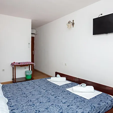 And With Parking Space Pirovac, Sibenik - 21487 Gasthuis